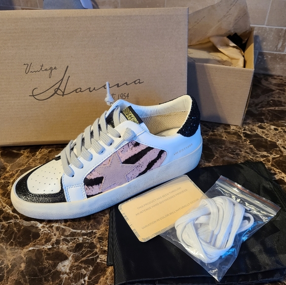 NEW Vintage Havana Clyde sneakers - Picture 1 of 8